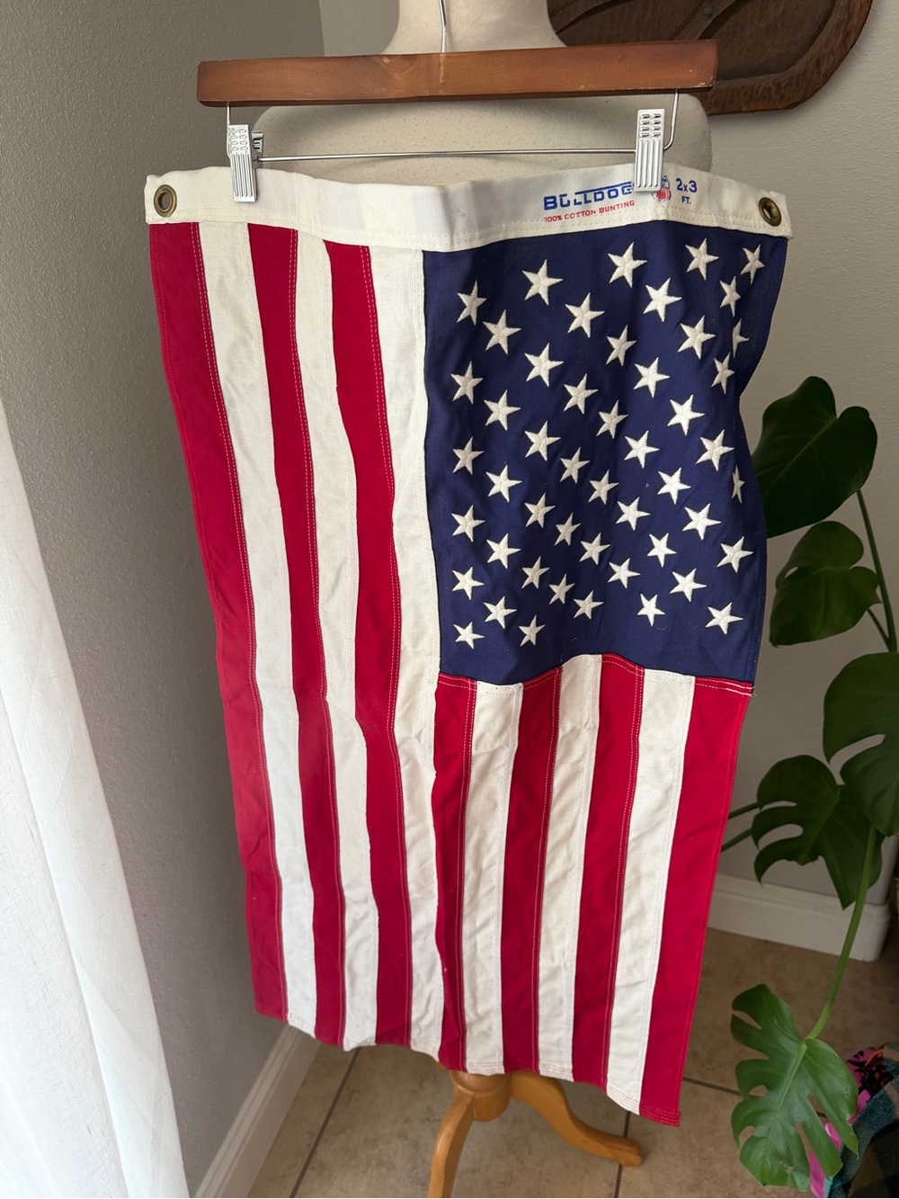 Vintage Bulldog 2x3 Cotton American Flag Embroidered Stars